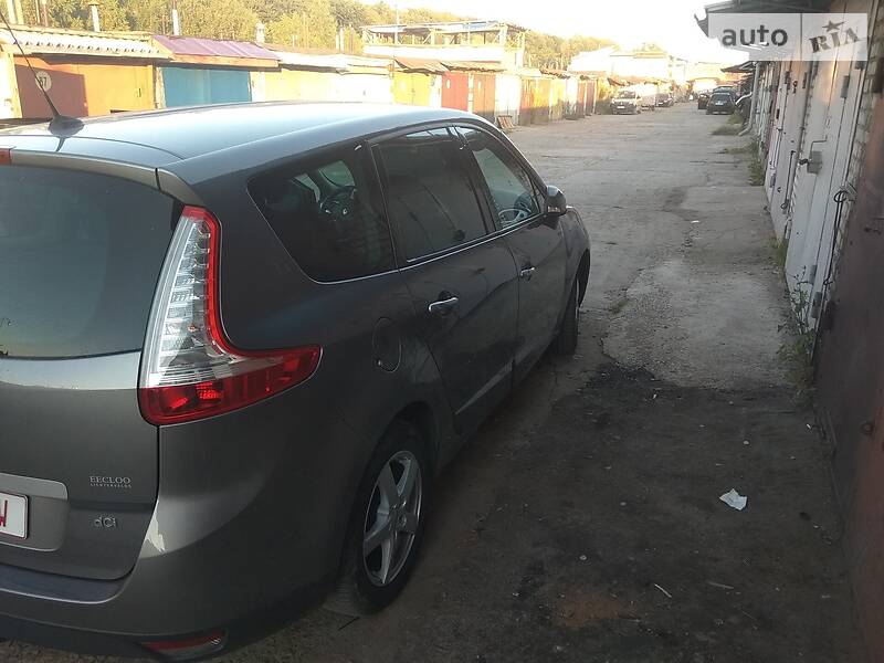 Мінівен Renault Grand Scenic 2009 в Львові