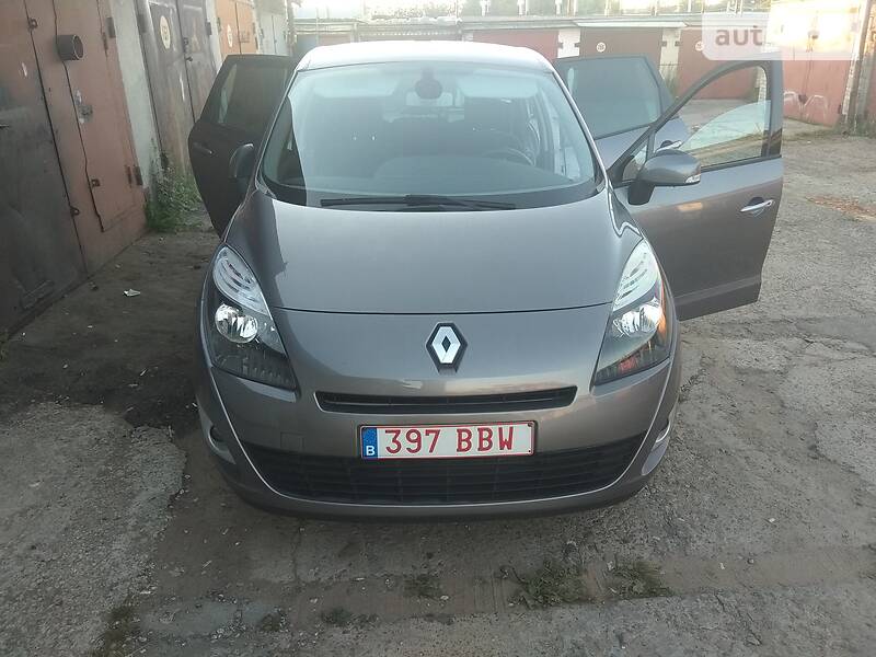 Мінівен Renault Grand Scenic 2009 в Львові