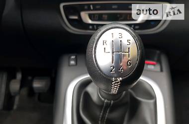 Мінівен Renault Grand Scenic 2013 в 