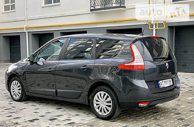 Минивэн Renault Grand Scenic 2011 в Ивано-Франковске