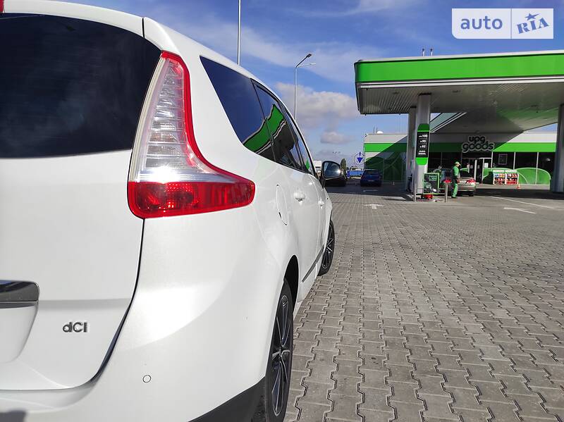 Мінівен Renault Grand Scenic 2012 в Києві
