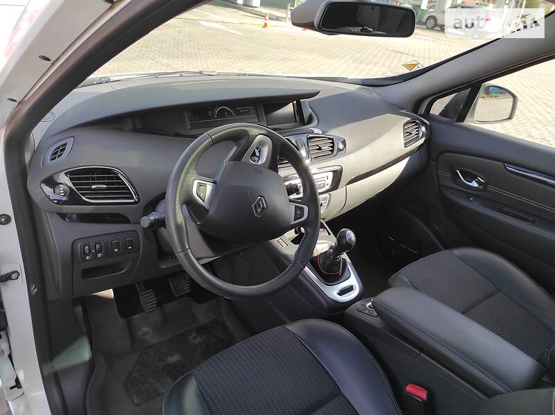 Мінівен Renault Grand Scenic 2012 в Києві