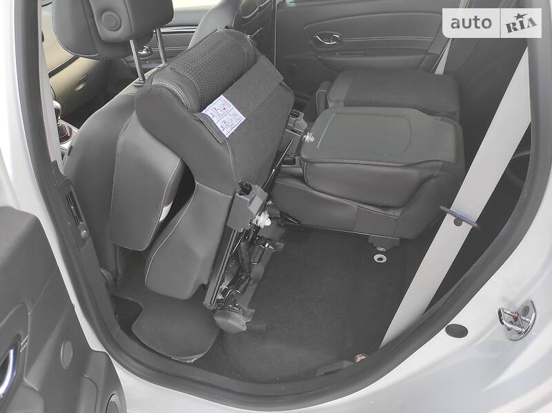 Мінівен Renault Grand Scenic 2012 в Києві