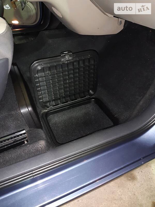 Мінівен Renault Grand Scenic 2008 в Южноукраїнську фото 46 Мінівен Renault Grand Scenic 2008 в Южноукраїнську