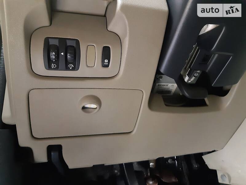Мінівен Renault Grand Scenic 2008 в Южноукраїнську фото 77 Мінівен Renault Grand Scenic 2008 в Южноукраїнську