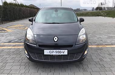 Універсал Renault Grand Scenic 2011 в Стрию