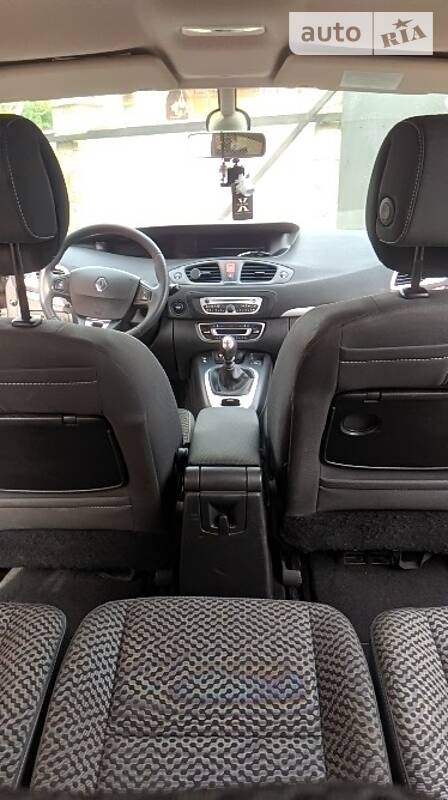 Мінівен Renault Grand Scenic 2011 в Львові
