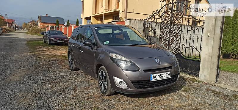 Renault Grand Scenic