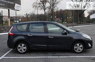 Минивэн Renault Grand Scenic 2010 в Умани