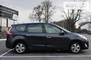 Минивэн Renault Grand Scenic 2010 в Умани