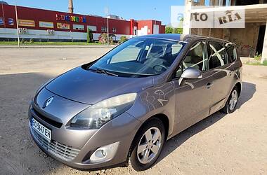 Мінівен Renault Grand Scenic 2009 в Тернополі