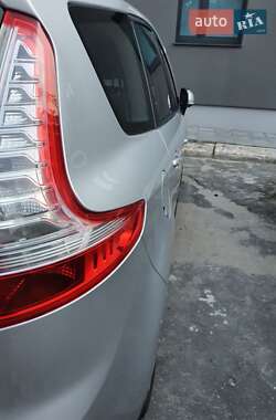 Минивэн Renault Grand Scenic 2012 в Новояворовске