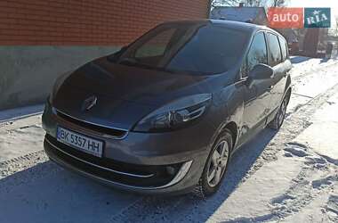 Минивэн Renault Grand Scenic 2012 в 