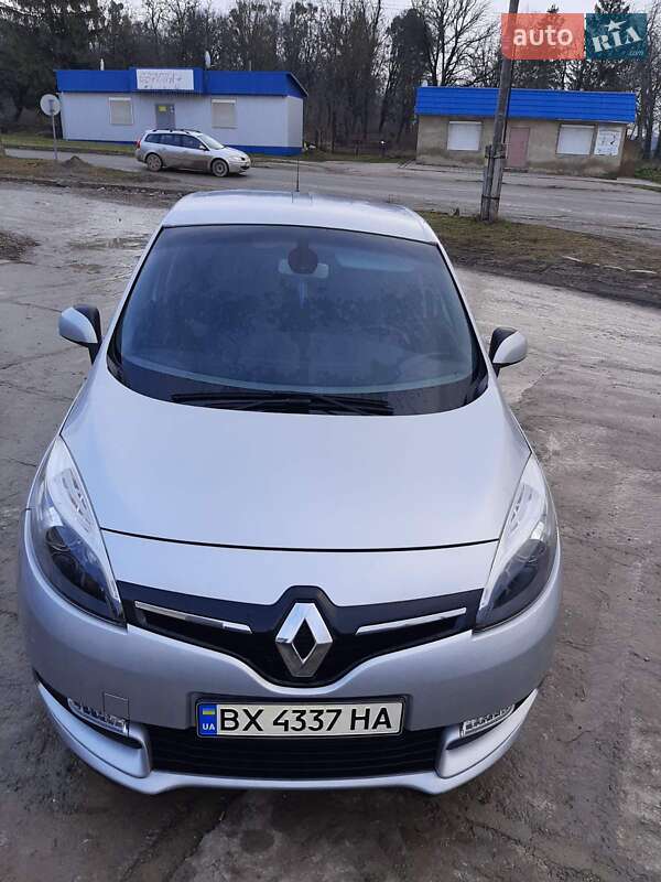 Мінівен Renault Grand Scenic 2015 в Новій Ушиці