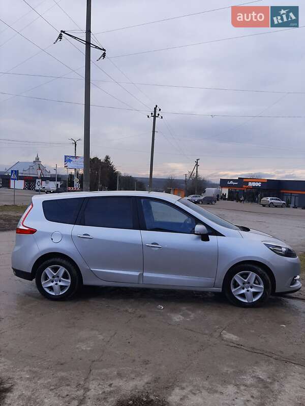 Мінівен Renault Grand Scenic 2015 в Новій Ушиці