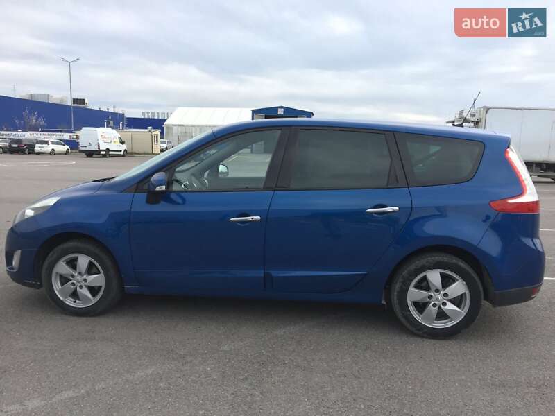 Минивэн Renault Grand Scenic 2009 в Ровно