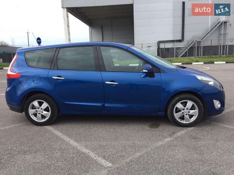 Минивэн Renault Grand Scenic 2009 в Ровно