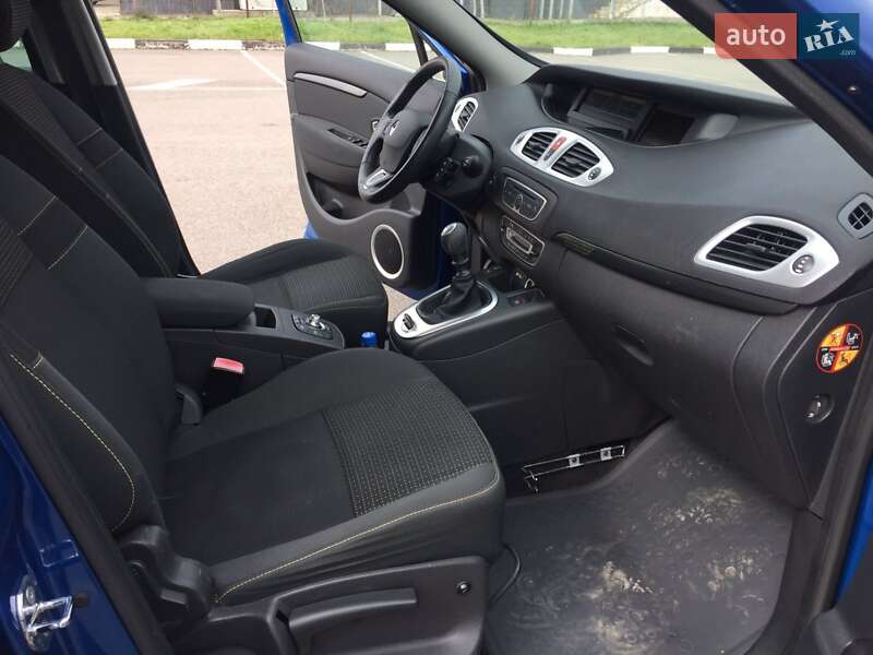 Минивэн Renault Grand Scenic 2009 в Ровно