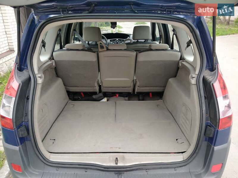 Минивэн Renault Grand Scenic 2004 в Сумах