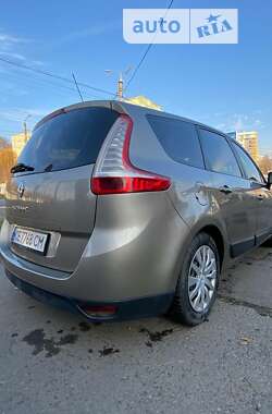 Мінівен Renault Grand Scenic 2009 в Чернівцях