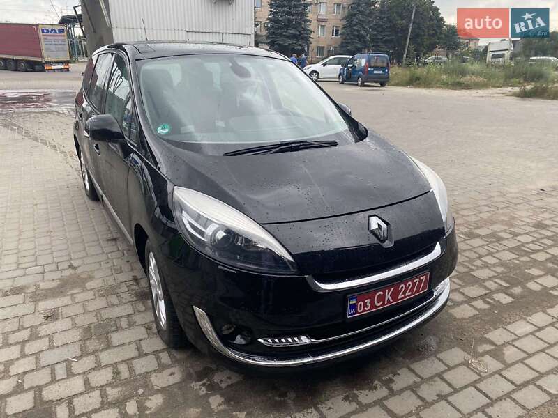 Renault Grand Scenic 2012