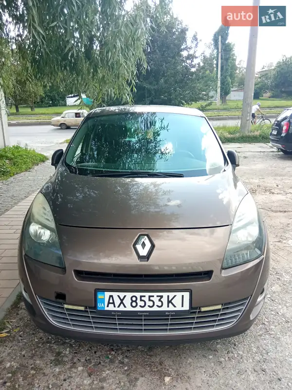 Renault Grand Scenic