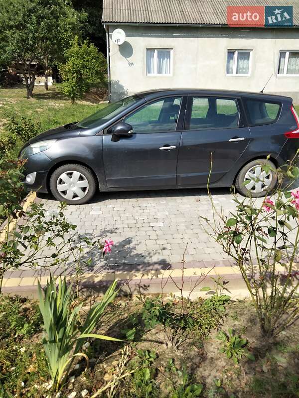 Renault Grand Scenic 2009