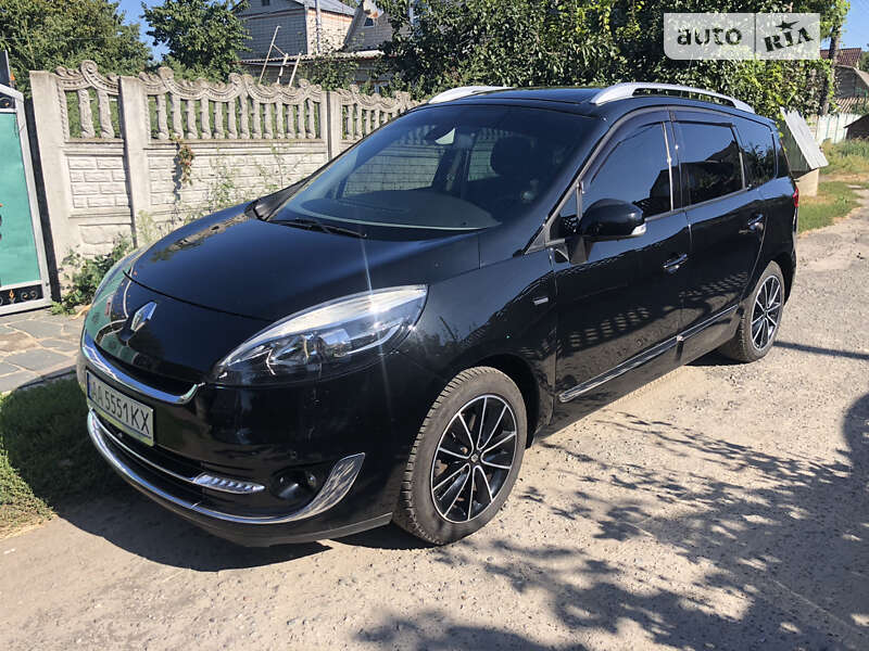 Мінівен Renault Grand Scenic 2012 в 