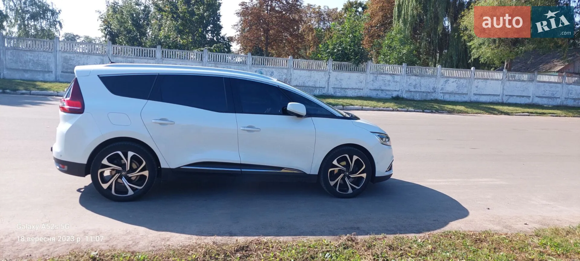 2019 Renault Scenic - мініатюра 15