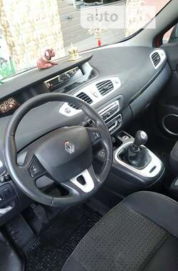 Мінівен Renault Grand Scenic 2009 в Вараші