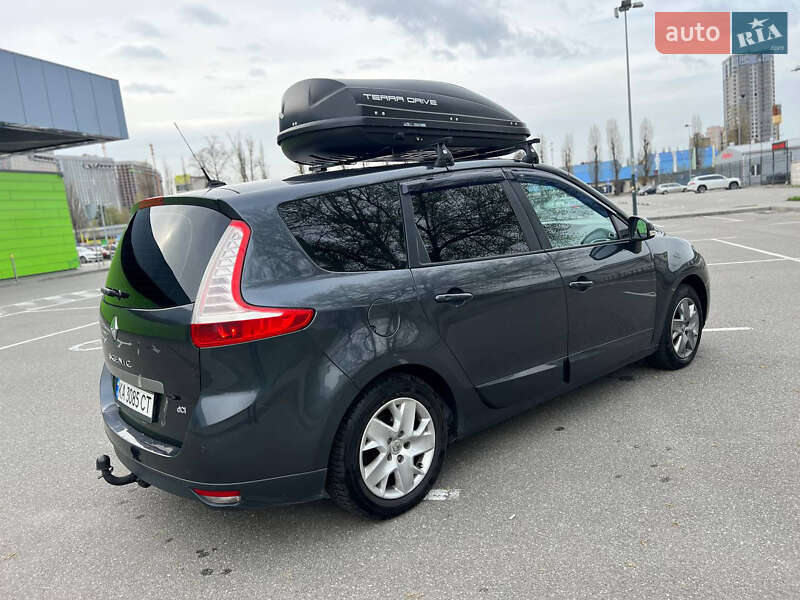Мінівен Renault Grand Scenic 2011 в Києві