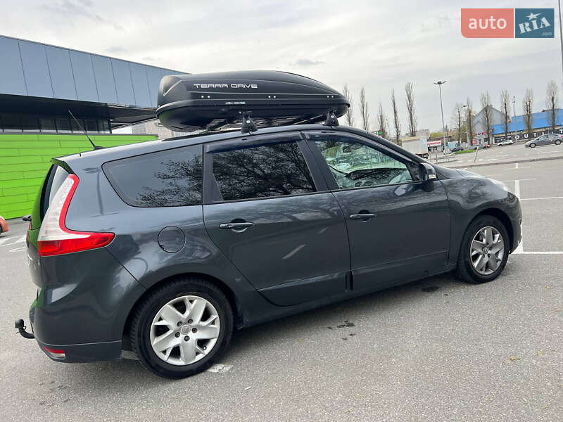 Мінівен Renault Grand Scenic 2011 в Києві