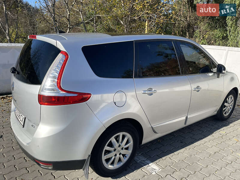 Минивэн Renault Grand Scenic 2011 в Черновцах фото 11 Минивэн Renault Grand Scenic 2011 в Черновцах