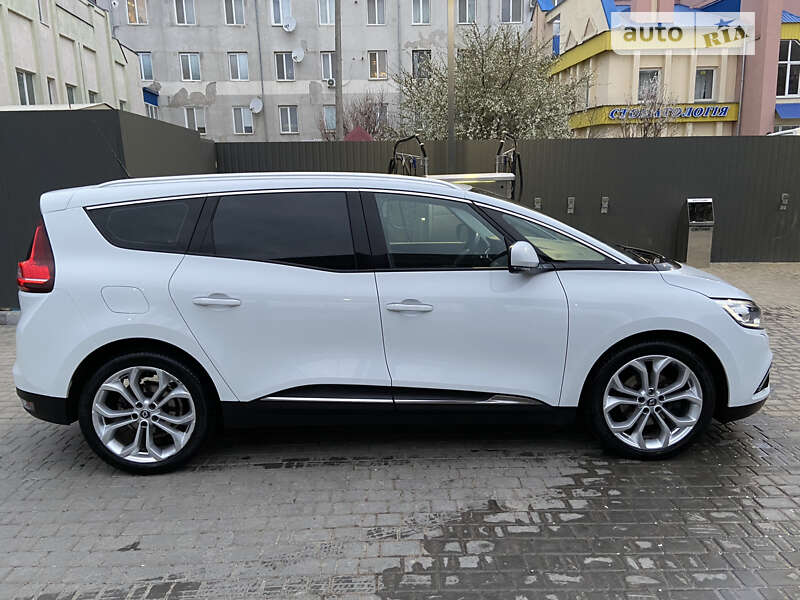 Renault Grand Scenic 2017