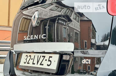 Минивэн Renault Grand Scenic 2011 в 
