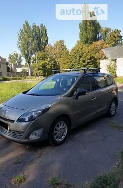 Минивэн Renault Grand Scenic 2011 в Каменском