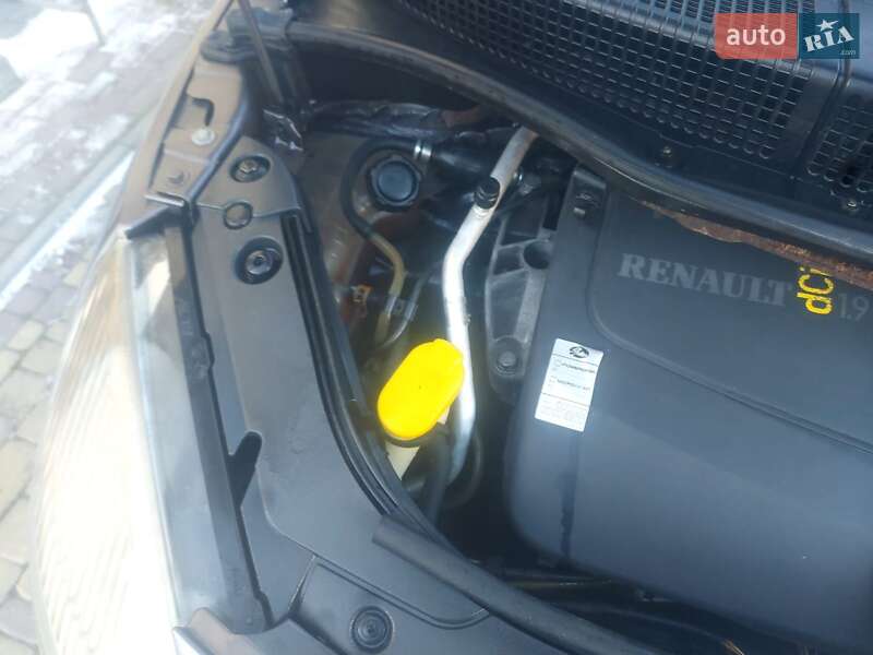 Минивэн Renault Grand Scenic 2005 в Тернополе фото 21 Минивэн Renault Grand Scenic 2005 в Тернополе