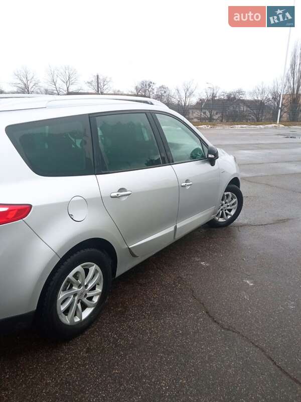 Минивэн Renault Grand Scenic 2016 в Харькове фото 6 Минивэн Renault Grand Scenic 2016 в Харькове
