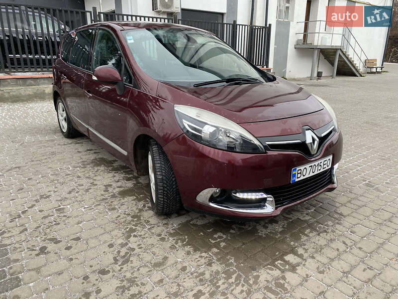 Renault Grand Scenic 2015