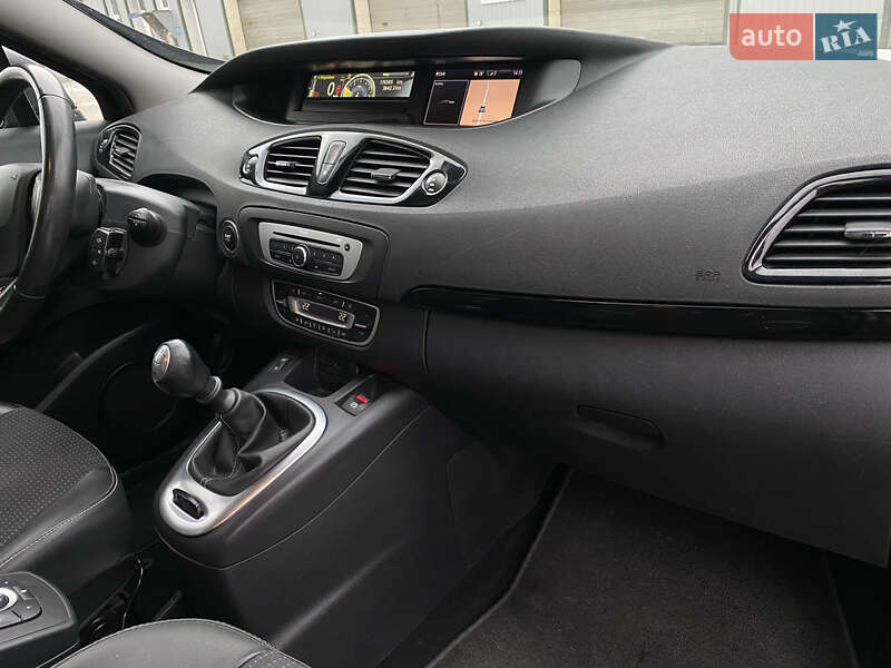 Мінівен Renault Grand Scenic 2015 в Чорткові