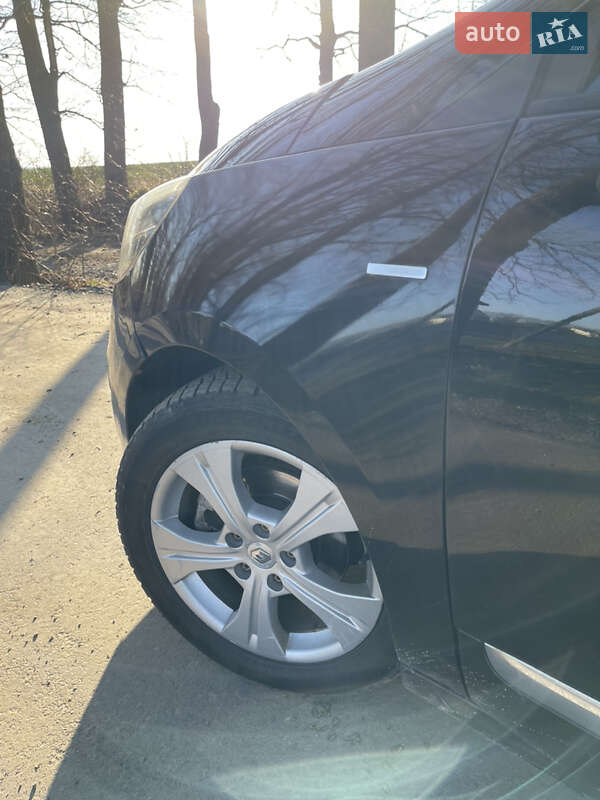 Минивэн Renault Grand Scenic 2013 в Здолбунове