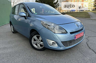 Минивэн Renault Grand Scenic 2011 в Полтаве