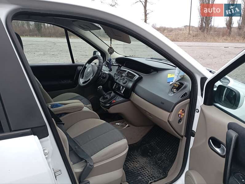 Мінівен Renault Grand Scenic 2005 в Хмільнику