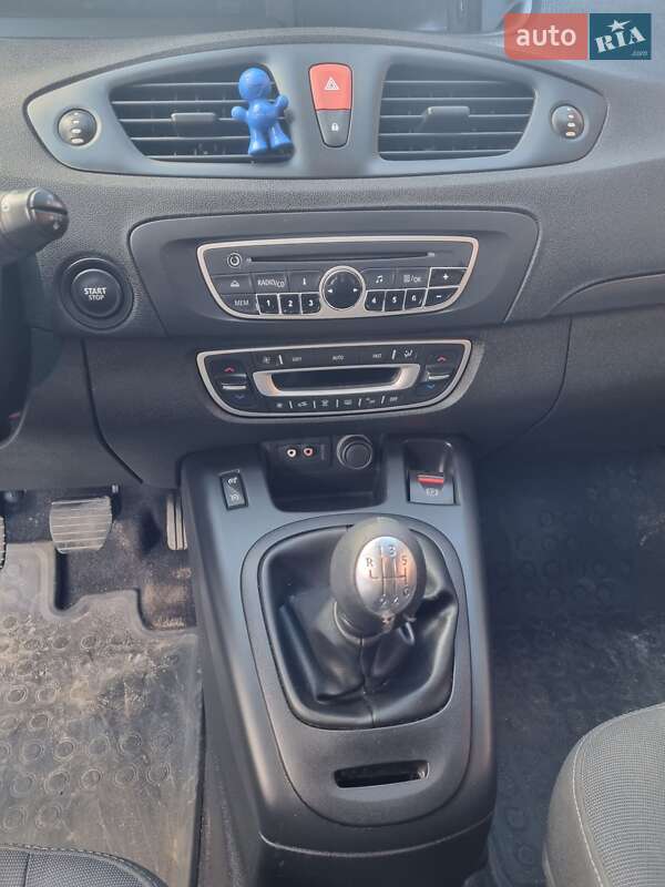 Минивэн Renault Grand Scenic 2010 в Ровно фото 5 Минивэн Renault Grand Scenic 2010 в Ровно