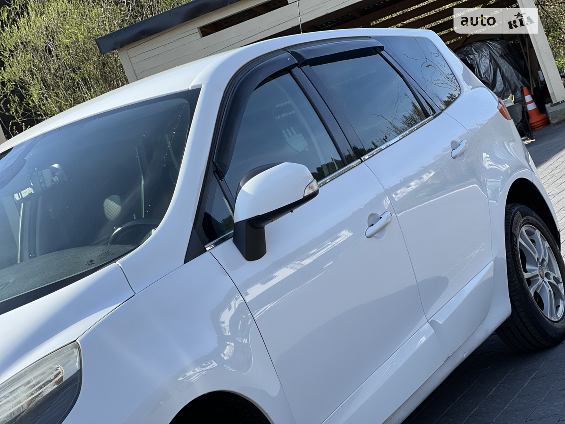 2011 Renault Scenic - мініатюра 31