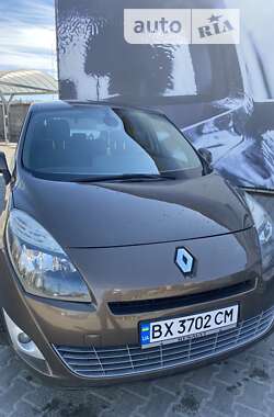 Мінівен Renault Grand Scenic 2010 в Хмельницькому