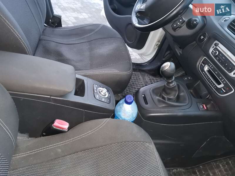 Мінівен Renault Grand Scenic 2014 в Городку