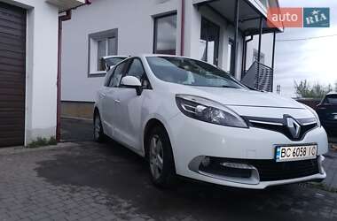 Минивэн Renault Grand Scenic 2014 в 