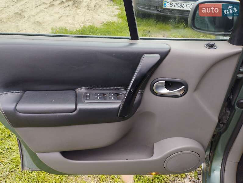 Минивэн Renault Grand Scenic 2005 в Белой Церкви