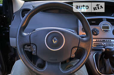 Минивэн Renault Grand Scenic 2008 в 